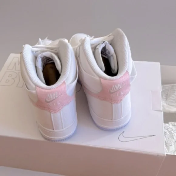 Women’s Nike Air Force 1, High Top Sneakers - Picture 4 of 7